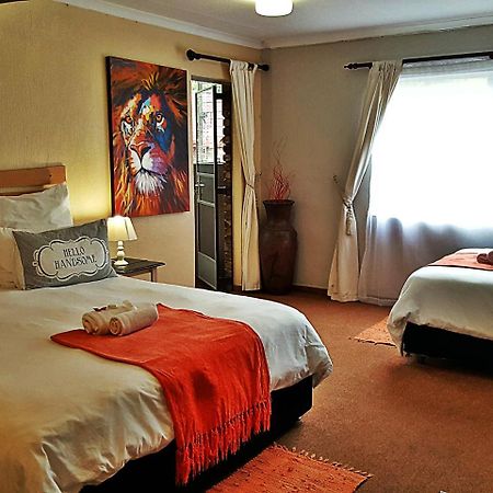 Midrand Guesthouse - Tasa Екстер'єр фото